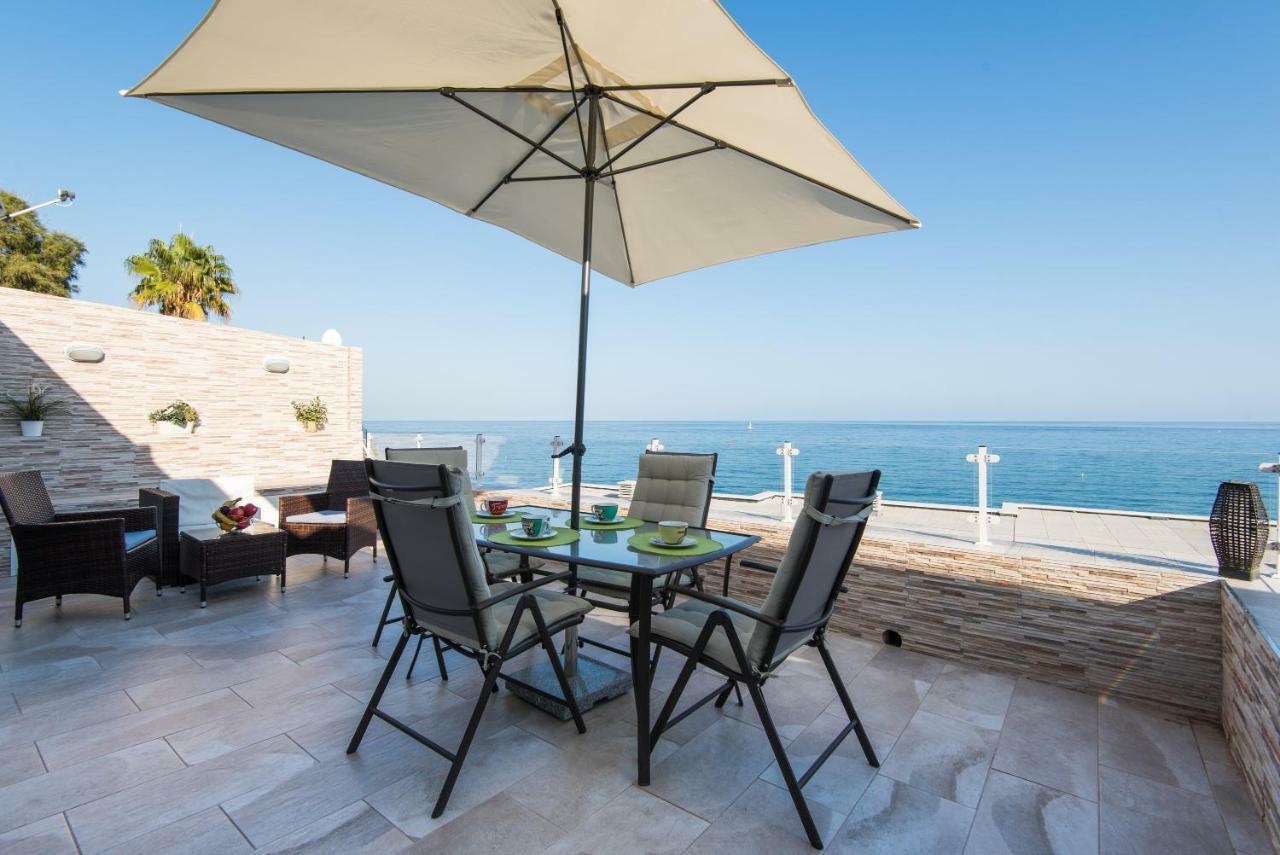 Seashore Bungalow Stunning Torremolinos Eksteriør billede